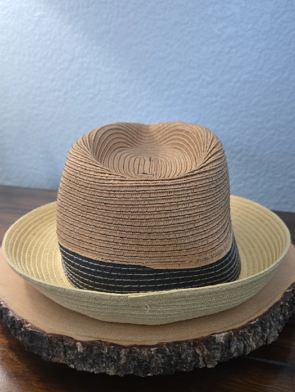 WALLAROO Trilby Two-Tone Paper Braid Fedora Hat Black Band Adjustable UPF50